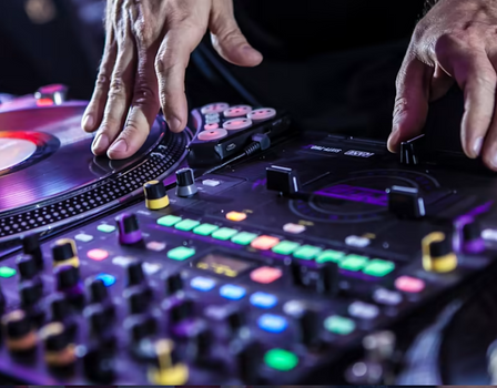 Transforme seu celular em uma mesa de DJ